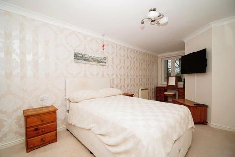1 bedroom flat for sale - Culliford Road North, Dorchester DT1