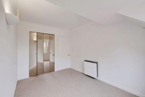 1 bedroom flat for sale, 18 Queens Park West Drive, Bournemouth BH8