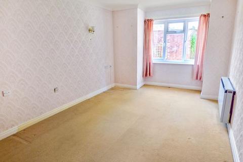 1 bedroom retirement property for sale, Church Road, Formby L37
