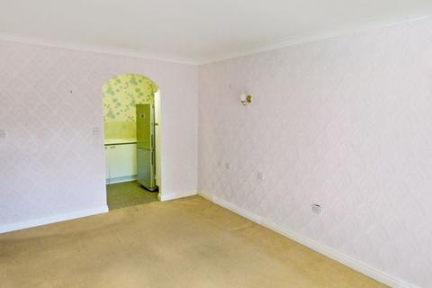 1 bedroom retirement property for sale, Church Road, Formby L37