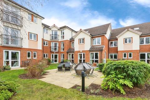 370/374 Kingston Road, Epsom KT19