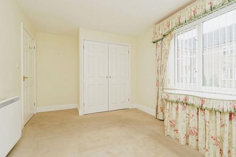 2 bedroom flat for sale, 177 Ashford Road, Canterbury CT1