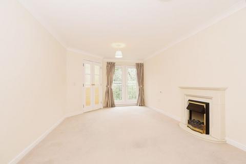 2 bedroom flat for sale, Alcester Road, Stratford-upon-Avon CV37