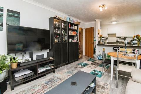 2 bedroom flat for sale, Anning Road, Lyme Regis DT7
