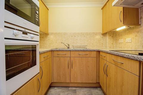 1 bedroom flat for sale, Crown Street, Stone ST15