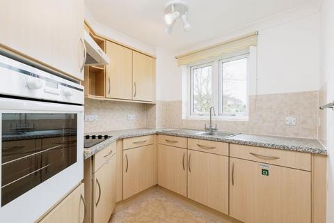 1 bedroom flat for sale, 370/374 Kingston Road, Epsom KT19