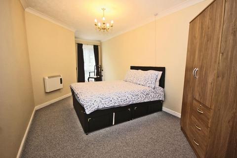 2 bedroom flat for sale, Whitburn Road, Lewisham SE13