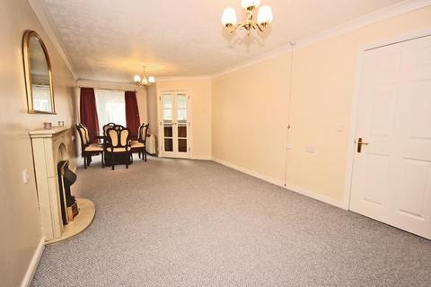 2 bedroom flat for sale, Whitburn Road, Lewisham SE13