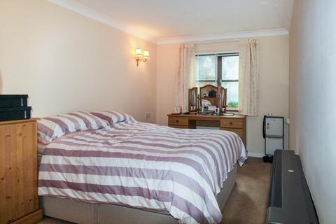 undefined, Brandreth Court, Harrow HA1