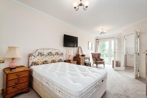 1 bedroom apartment for sale, Lefroy Court, Cheltenham GL51