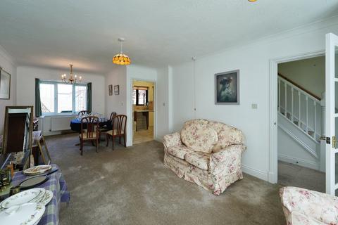 2 bedroom retirement property for sale, Courville Close (Alverston Grange), Alveston BS35