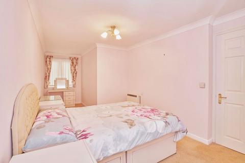 1 bedroom flat for sale, 9 Harefield Road, Uxbridge UB8