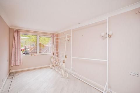 2 bedroom flat for sale, 2 Midland Drive, Sutton Coldfield B72