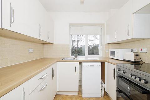 2 bedroom flat for sale, Tregolls Road, Truro TR1