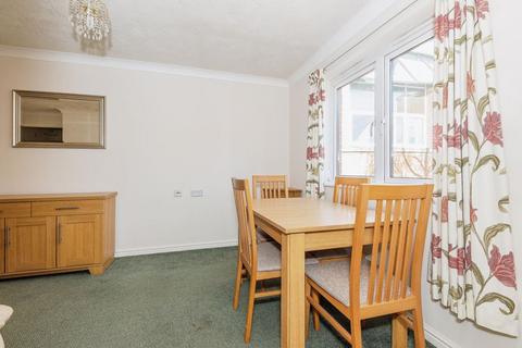 1 bedroom flat for sale, 7-9 The Parade, Epsom KT18