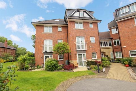 2 bedroom flat for sale - Manor Avenue, Manchester M41