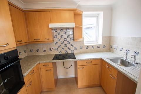 2 bedroom flat for sale, Manor Avenue, Manchester M41