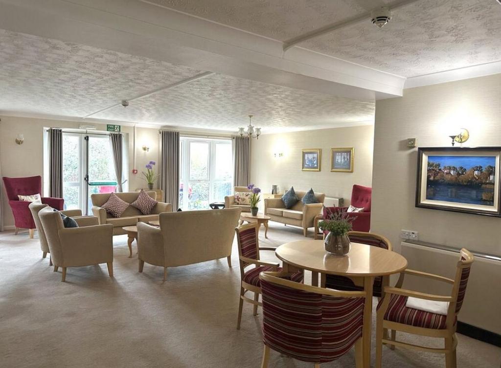 Communal lounge