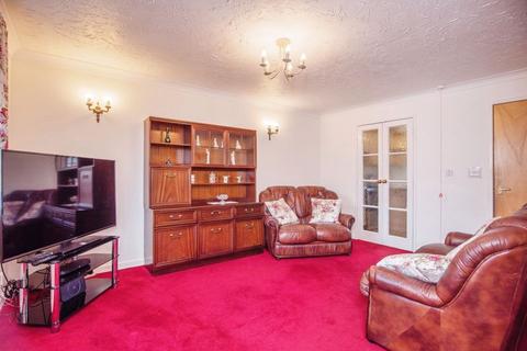 2 bedroom flat for sale, Brook Street, Worcester WR1