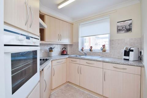 1 bedroom flat for sale, Sketty Road, Swansea SA2