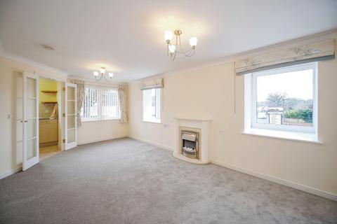 1 bedroom apartment for sale, Reeves Court, Camberley GU15
