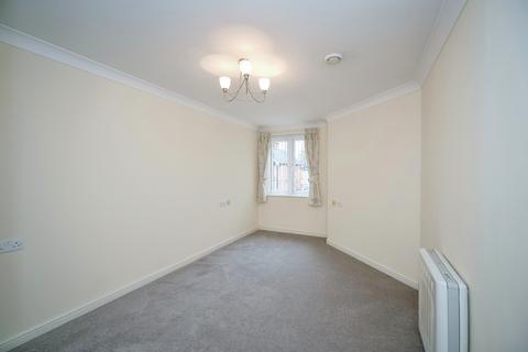 1 bedroom apartment for sale, Reeves Court, Camberley GU15