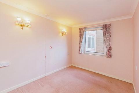 1 bedroom flat for sale, Kings Road, Lytham St. Annes FY8