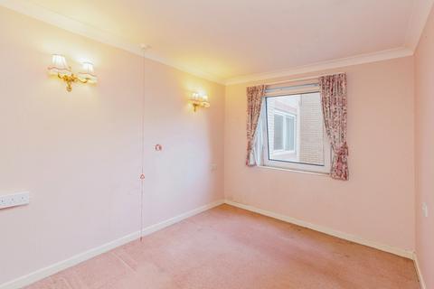 1 bedroom apartment for sale, Poplar Court, Lytham St. Annes FY8