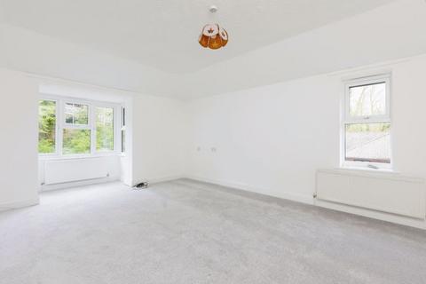 2 bedroom flat for sale, Bradbourne Park Road, Sevenoaks TN13