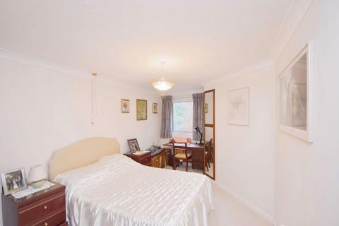 2 bedroom flat for sale, Mayals Road, Swansea SA3