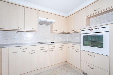 1 bedroom flat for sale, Glen View, Gravesend DA12