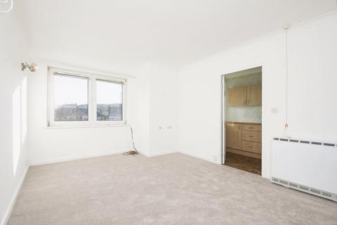 2 bedroom flat for sale, Ravenstone Drive, Glasgow G46