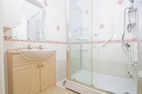 1 bedroom flat for sale, Station Road, Cardiff CF15