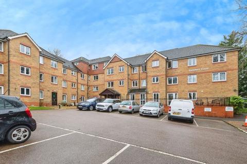 1 bedroom flat for sale, South Street, Epsom KT18