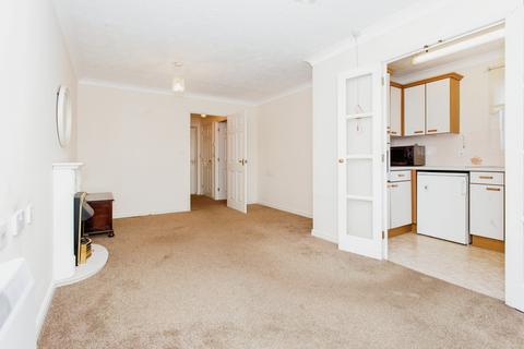1 bedroom apartment for sale, Haig Court, Chesterton CB4
