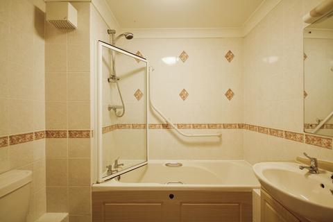 undefined, Knights Court, Balsall Common CV7