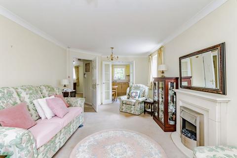 1 bedroom flat for sale - High Street, Edenbridge TN8