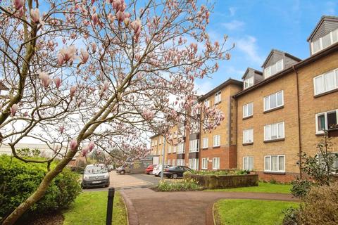 2 bedroom flat for sale, Chalkwell Road, Sittingbourne ME10