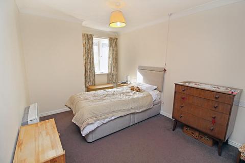 1 bedroom apartment for sale, Alder Court, Chesterton CB4