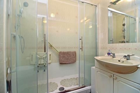 1 bedroom apartment for sale, Alder Court, Chesterton CB4
