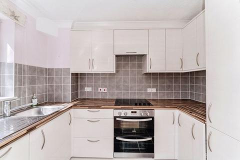 2 bedroom flat for sale, Wood Lane, Ruislip HA4