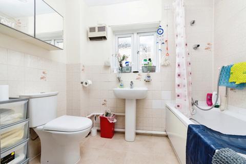 undefined, Autumn Lodge, (South Croydon) CR2