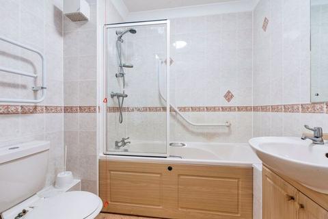 1 bedroom flat for sale, Bedford Road, Finchley N2