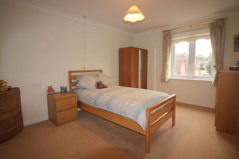 1 bedroom flat for sale, 93-101 London Road, Redhill RH1