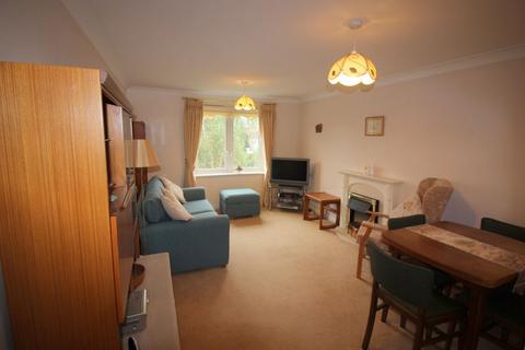 1 bedroom flat for sale, 93-101 London Road, Redhill RH1