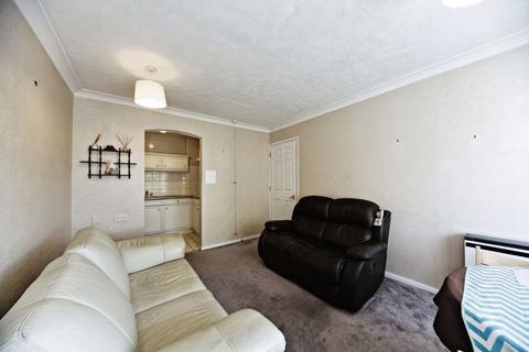 1 bedroom flat for sale, Thicket Road, Sutton SM1