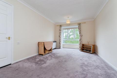 undefined, Oak Lodge (Sutton), Sutton SM1