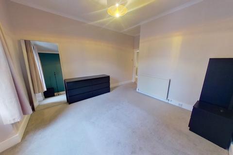 2 bedroom flat to rent, Hardgate, City Centre, Aberdeen, AB11
