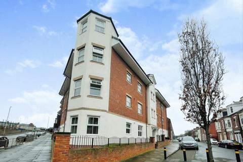 2 bedroom apartment for sale, Rekendyke Mews Laygate, South Shields, NE33 4