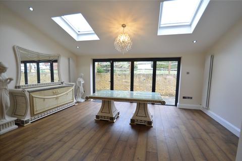 6 bedroom detached house to rent, Russell Hill, Purley, CR8